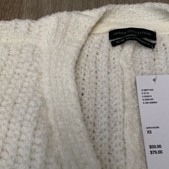 NWT Urban Outfitters ashlyn Batwing Cardigan - Picture 4 of 6